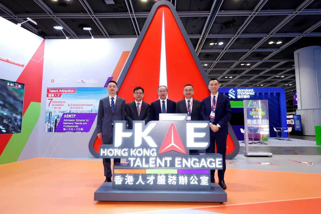 (From left) Chen Wei, director of Bureau IV of the Hong Kong and Macau Affairs Office of the State Council, Chris Sun, Hong Kong’s secretary for Labour and Welfare, Yu Jiadong, China’s vice-minister of human resources and social security, Benson Kwok, Hong Kong’s director of immigration, and Felix Chan, director of Hong Kong Talent Engage, attend last week’s CareerConnect Expo.