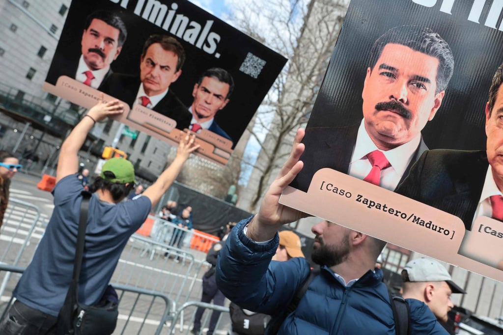 Demonstrators show their support for the arrest of Nicolas Maduro outside a federal courthouse in New York on Thursday. Photo: AFP