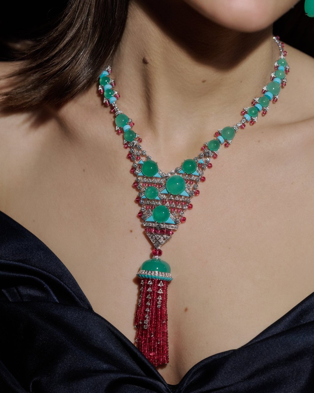 Cartier En Équilibre Ondora necklace. Photo: Handout Cartier En Équilibre Ondora necklace. Photo: Handout