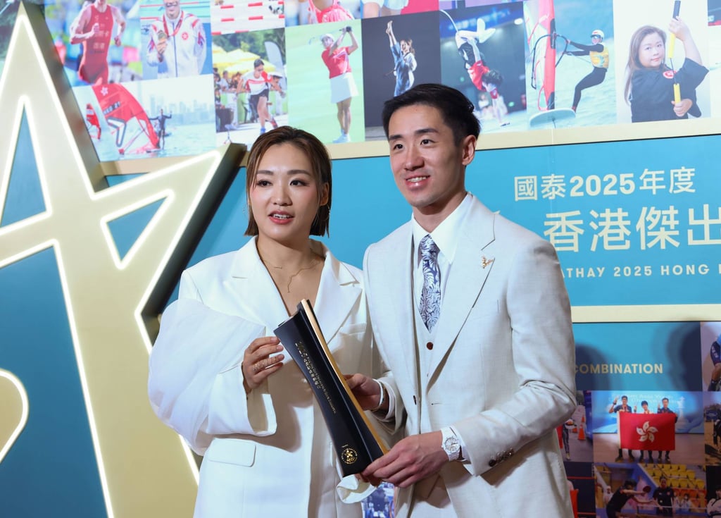 Badminton Tse Ying-suet (left) and Tang Chun-man won the award for the best combination of sports. Photo: Dickson Lee