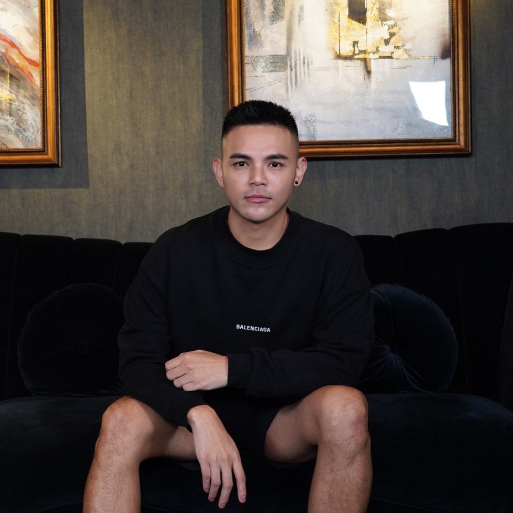 Timothy Oh is the general manager of COL Group.