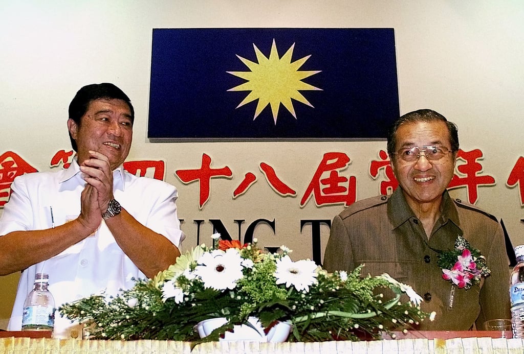 Then MCA president Ling Liong Sik, (left) and prime minister Mahathir Mohamad thank supporters during the 48th MCA annual general assembly in Kuala Lumpur on August 4, 2001. Photo: AP Then MCA president Ling Liong Sik, (left) and prime minister Mahathir Mohamad thank supporters during the 48th MCA annual general assembly in Kuala Lumpur on August 4, 2001. Photo: AP