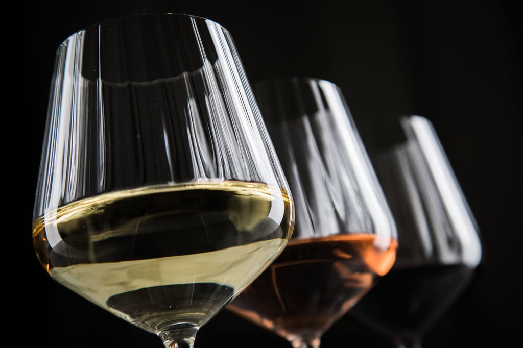 Alcohol-free drink options these days include wines, beers, shrubs and sparkling tea. Photo: Christin Klose/dpa