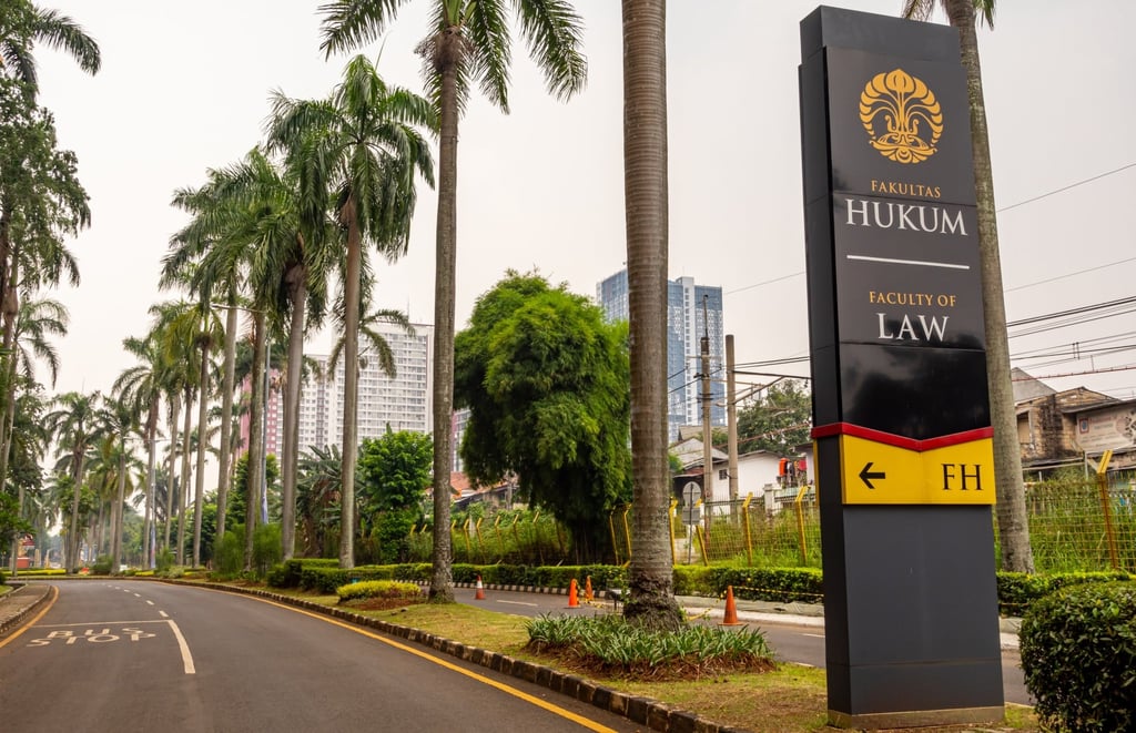 A sign points to the University of Indonesia’s Faculty of Law. Photo: Shutterstock