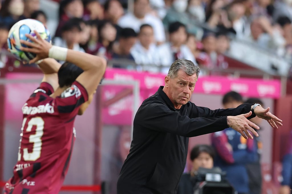 Vissel Kobe coach Michael Skibbe during a J.League match against Nagoya Grampus on Sunday. Photo: Getty Images