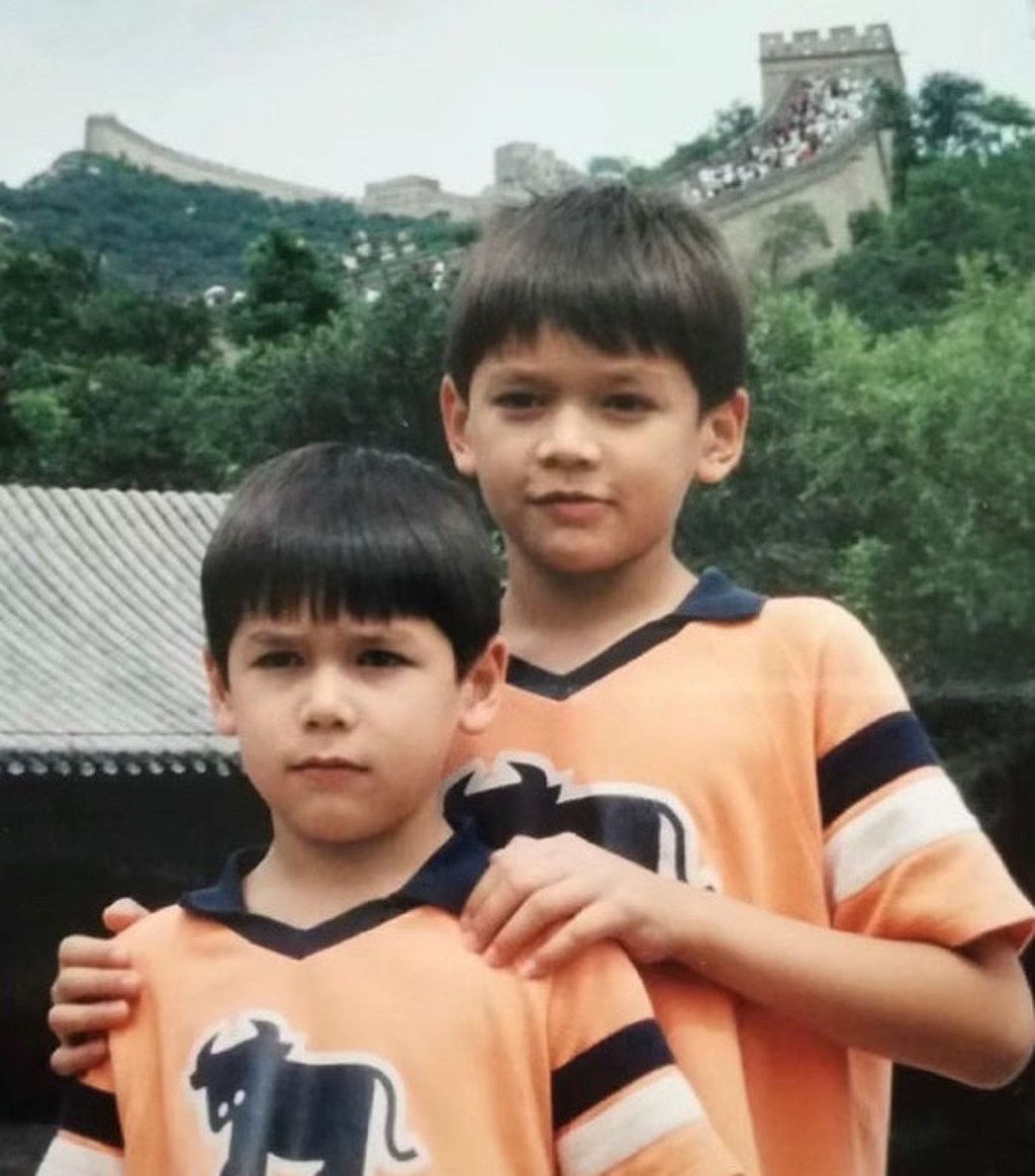 The Lius in childhood. Photo: @shaolinliu/Instagram