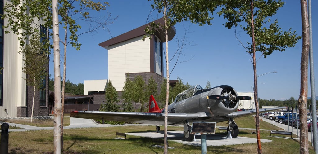Elmendorf-Richardson Joint Field in Anchorage, Alaska. Soldiers are attacked by bears while training in a compound on Thursday. Photo: TNS