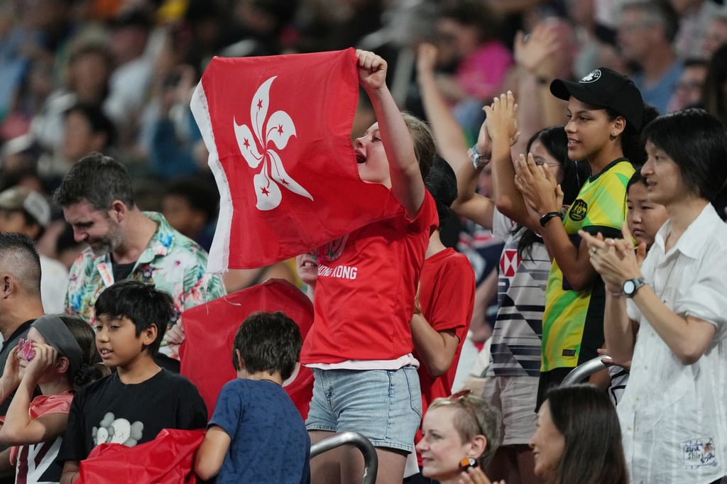 Hong Kong fans cheering on the city's women during the Sevens. Photo: Sam Tsang