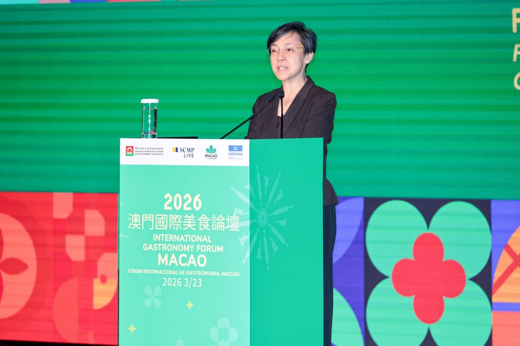 Maria Helena de Senna Fernandes, director of Macao Government Tourism Office, introduces the theme of the International Gastronomy Forum during her opening speech.