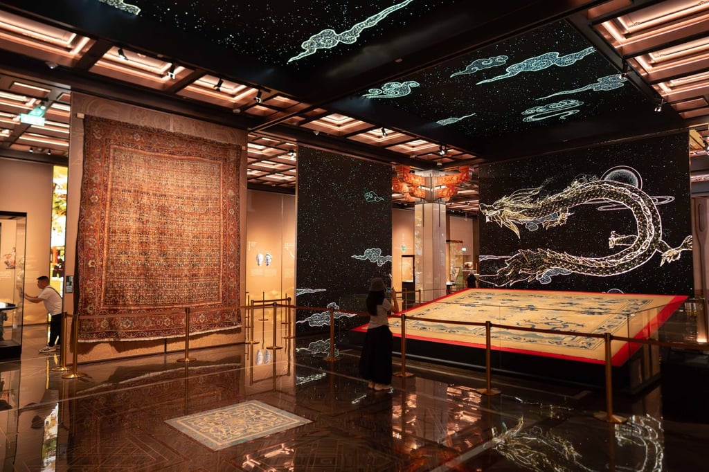 Persian Ferahan carpet from the Museu Medeiros e Almeida in Lisbon on display beside MGM’s Dragon Patterned Throne Carpet. Photo: Handout