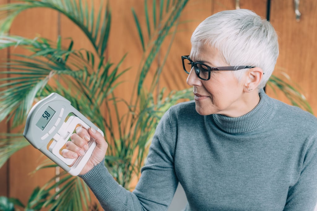 Hand grip strength, an “indispensable biomarker for older adults”, is measured with a dynamometer. Photo: Shutterstock Hand grip strength, an “indispensable biomarker for older adults”, is measured with a dynamometer. Photo: Shutterstock