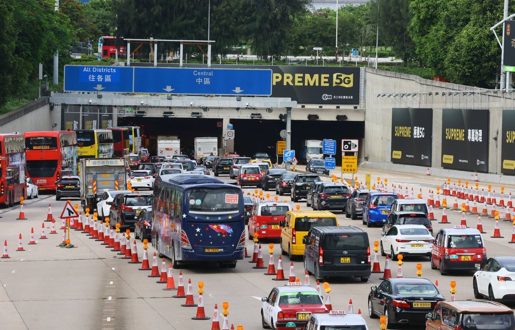 Two-month toll cut aims to ease pressure from rising fuel prices, covering all government tunnels and Tsing Sha Control Area. Photo: Dickson Lee