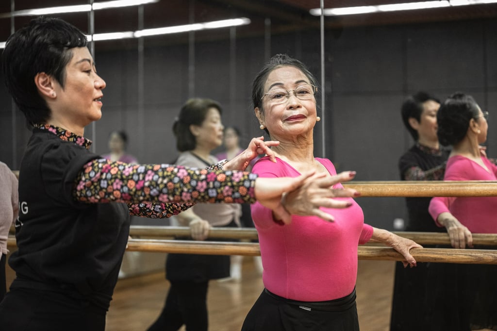 Elderly people take part in a ballet lesson at the Hong Kong Cultural Centre in Tsim Sha Tsui. Being optimistic is usually attended by a “can-do” attitude, which is valuable as we get older. Photo: Eugene Chan Elderly people take part in a ballet lesson at the Hong Kong Cultural Centre in Tsim Sha Tsui. Being optimistic is usually attended by a “can-do” attitude, which is valuable as we get older. Photo: Eugene Chan