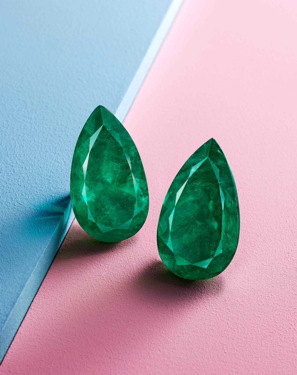 Pear-shaped emerald pendants at Bonham’s. Photo: Handout Pear-shaped emerald pendants at Bonham’s. Photo: Handout