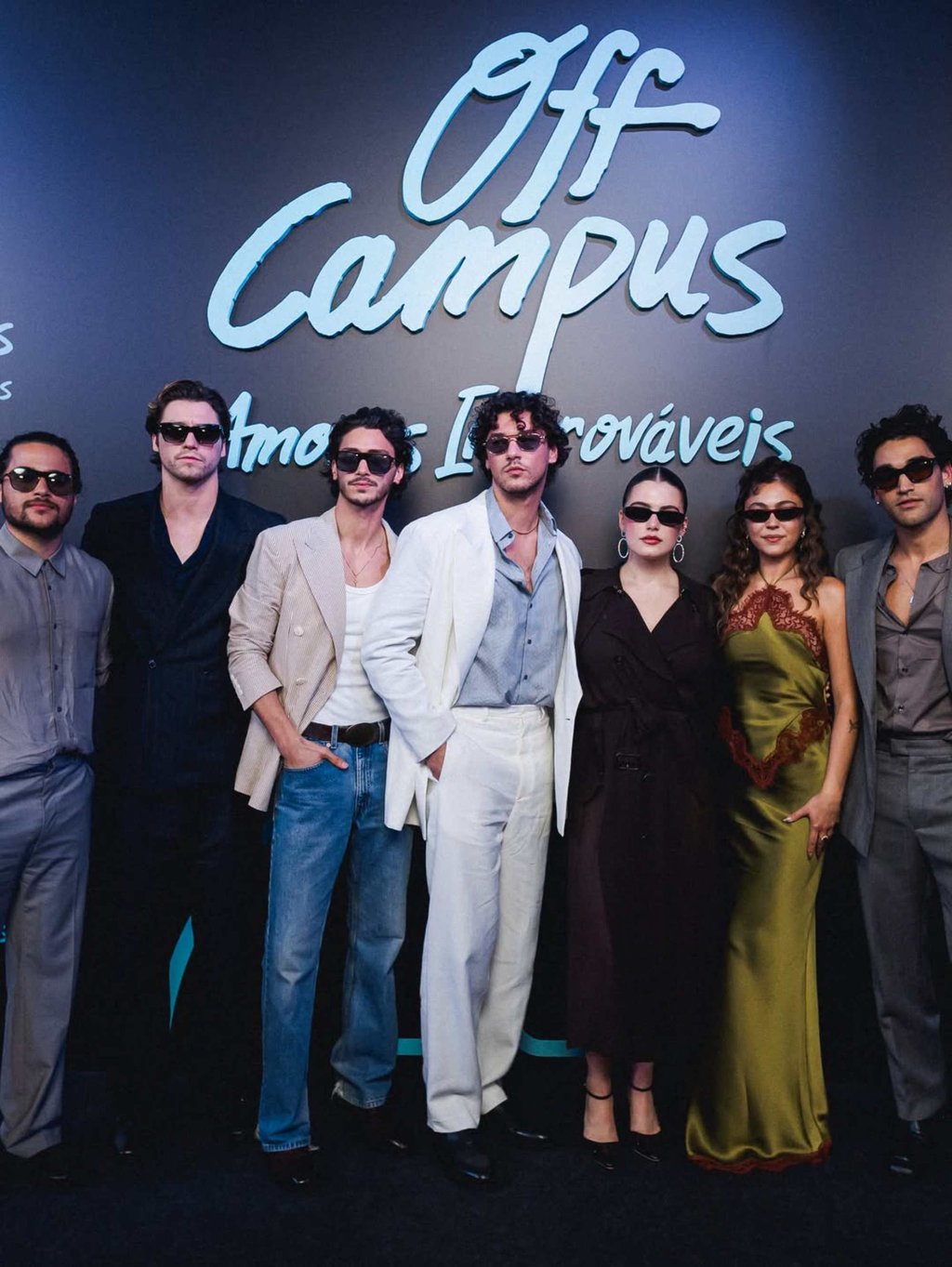Antonio Cipriano with his Off Campus castmates. Photo: @antoniocipriano_/Instagram Antonio Cipriano with his Off Campus castmates. Photo: @antoniocipriano_/Instagram
