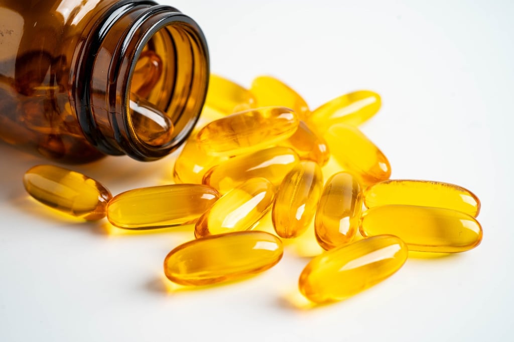 Many older adults are accustomed to taking omega-3 supplements to help protect cognitive function. Photo: Shutterstock