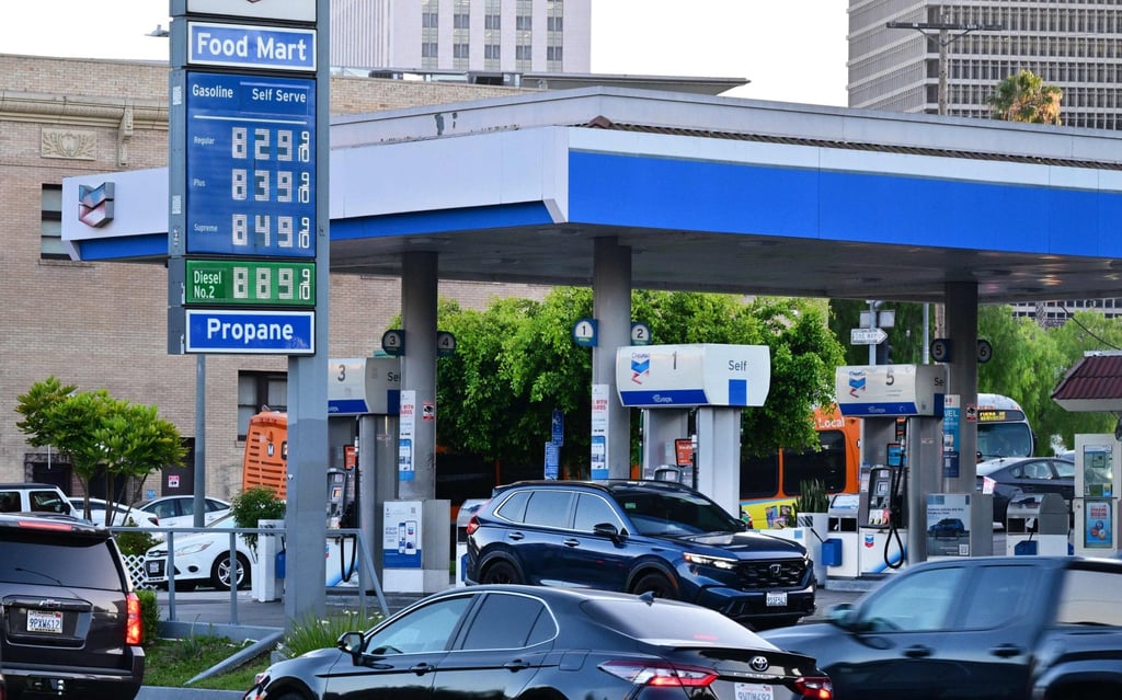 Petrol prices exceeding US$8 a gallon are seen listed at a Chevron gas station in Los Angeles last month. Photo: AFP Petrol prices exceeding US$8 a gallon are seen listed at a Chevron gas station in Los Angeles last month. Photo: AFP