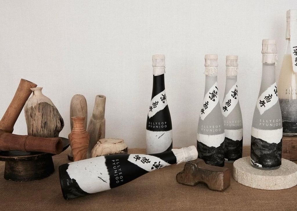 Ellyeop Pyunjoo crafts premium Korean rice wine using only three ingredients: rice, water and nuruk. Photo: Instagram/@ricewinery Ellyeop Pyunjoo crafts premium Korean rice wine using only three ingredients: rice, water and nuruk. Photo: Instagram/@ricewinery