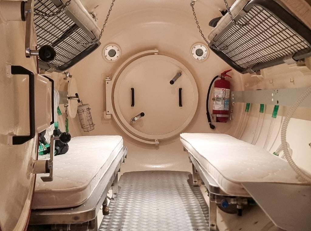 The interior of a hospital’s oxygen-giving hyperbaric chamber. Photo: Xinhua