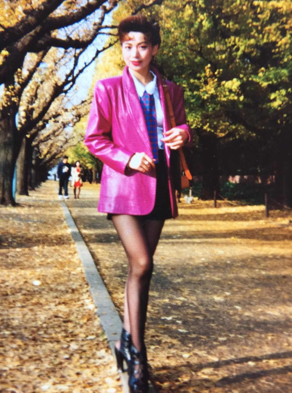Yingzi, above, pictured in a fetching pink jacket in her younger days. Photo: QQ.com