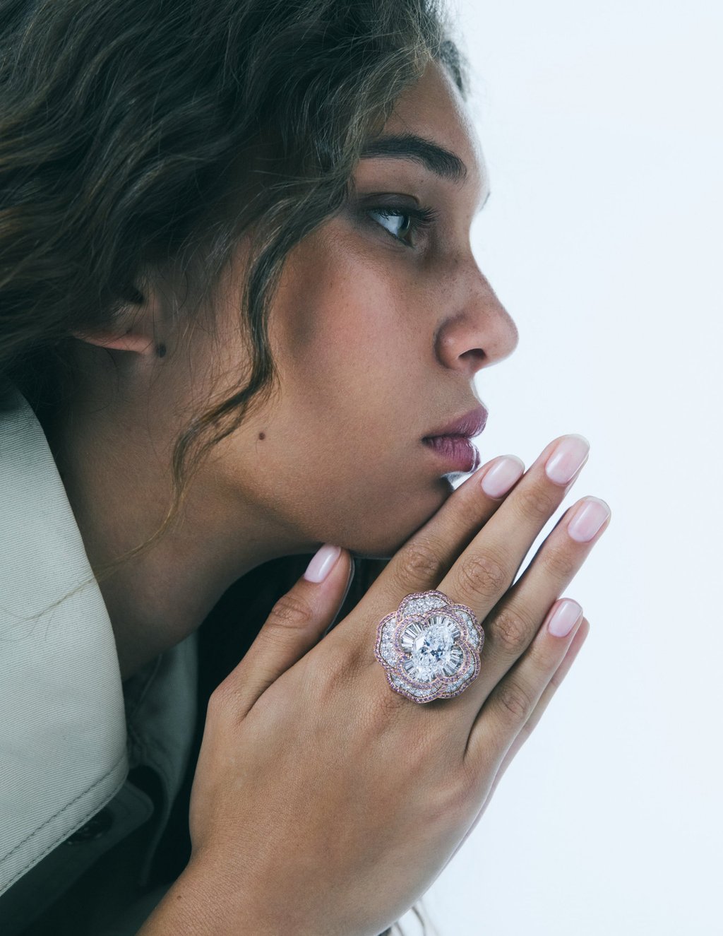 All outfits & jewellery: Chanel