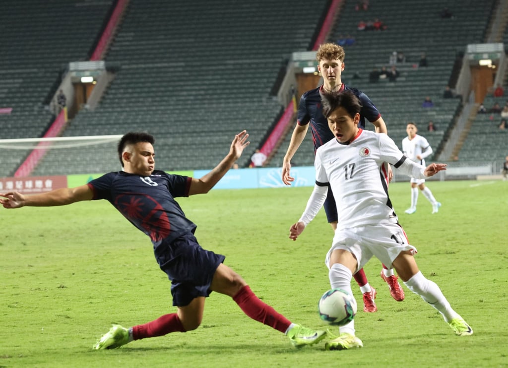 The 20-year-old forward Ng Yu-hei (right) is among the young players in Roberto Losada’s plans. Photo: Dickson Lee
