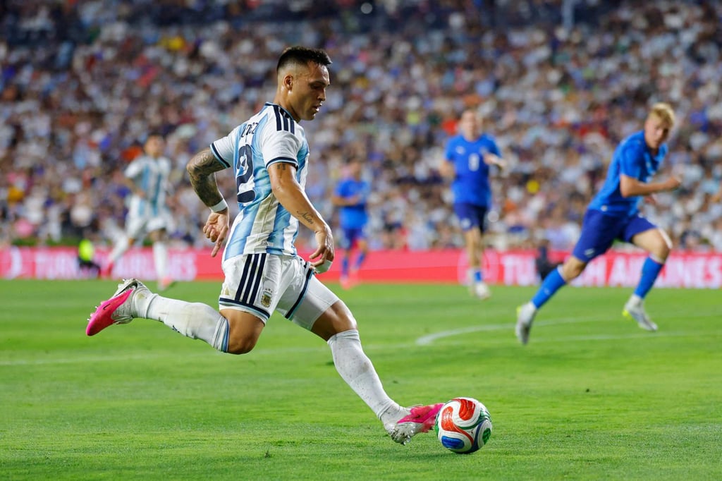 Argentina’s Lautaro Martinez takes a shot during his side’s friendly against Iceland at Jordan-Hare Stadium. Photo: Getty Images Argentina’s Lautaro Martinez takes a shot during his side’s friendly against Iceland at Jordan-Hare Stadium. Photo: Getty Images