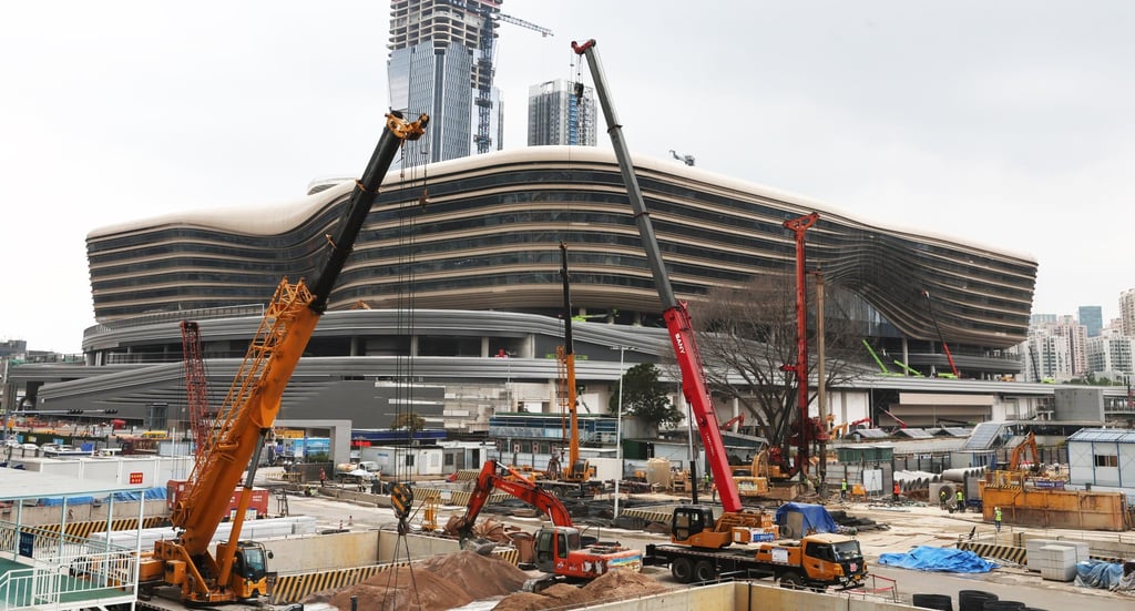 The redeveloped complex will replace the existing Lok Ma Chau/Huanggang link as the only 24-hour crossing between Hong Kong and Shenzhen. Photo: Edmond So The redeveloped complex will replace the existing Lok Ma Chau/Huanggang link as the only 24-hour crossing between Hong Kong and Shenzhen. Photo: Edmond So