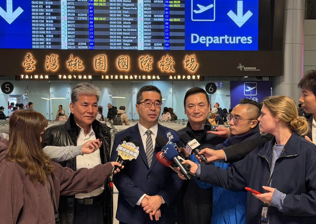 KMT vice-chairman Hsiao Hsu-tsen (centre), pictured on February 2 ahead of a visit to Beijing, before the controversy erupted. Photo: Handout