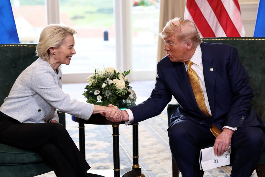 US President Donald Trump shakes hands with European Commission President Ursula von der Leyen after an announcement of a trade deal between the US and EU in Turnberry, Scotland, on July 27, 2025. Photo: Reuters