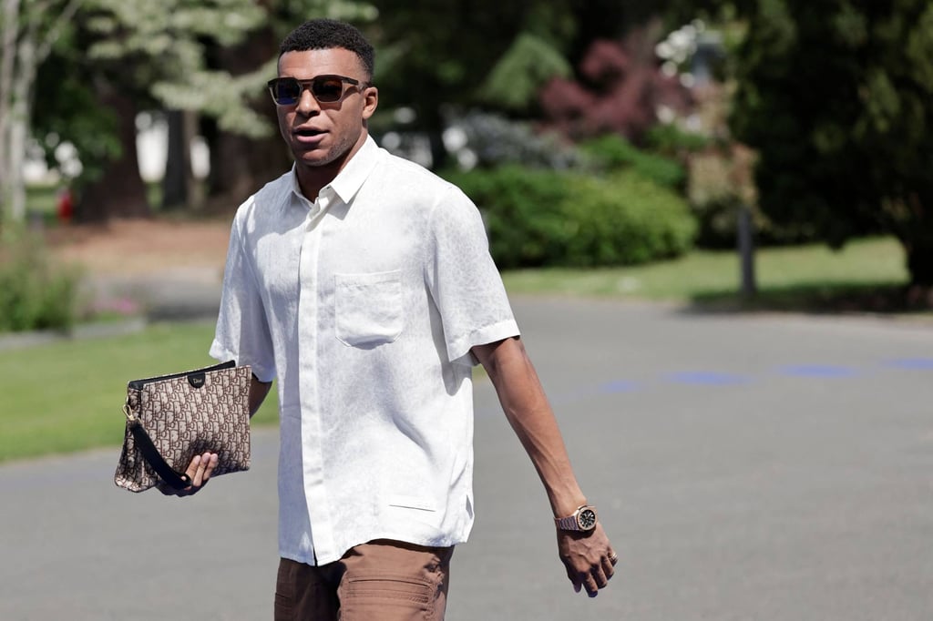 Kylian Mbappé sported a stylish Dior A5 Triangle Pouch upon arriving at the French Football Federation’s (FFF) training ground ahead of the 2026 Fifa World Cup, last month. Photo: AFP Kylian Mbappé sported a stylish Dior A5 Triangle Pouch upon arriving at the French Football Federation’s (FFF) training ground ahead of the 2026 Fifa World Cup, last month. Photo: AFP