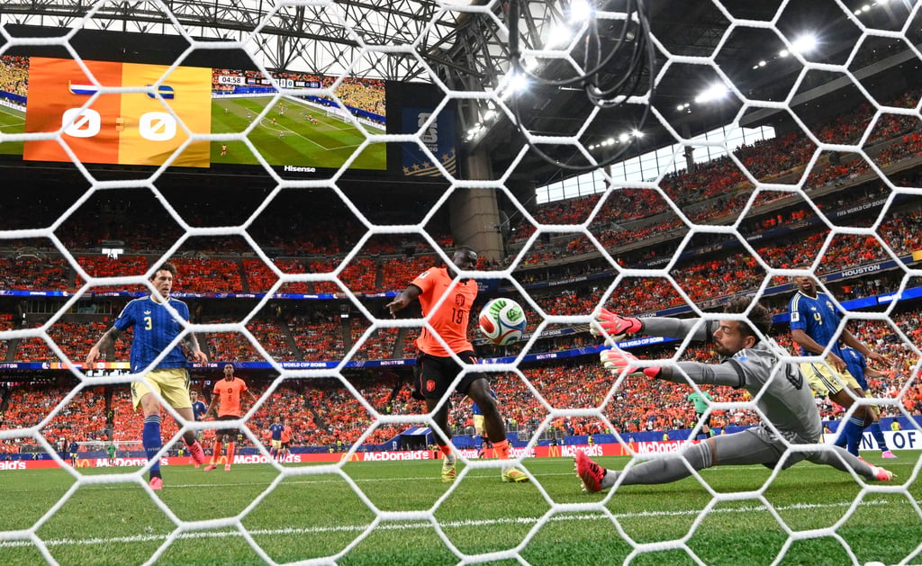 Netherlands striker Brian Brobbey (centre) scored twice in the first 17 minutes against Sweden. Photo: Xinhua Netherlands striker Brian Brobbey (centre) scored twice in the first 17 minutes against Sweden. Photo: Xinhua