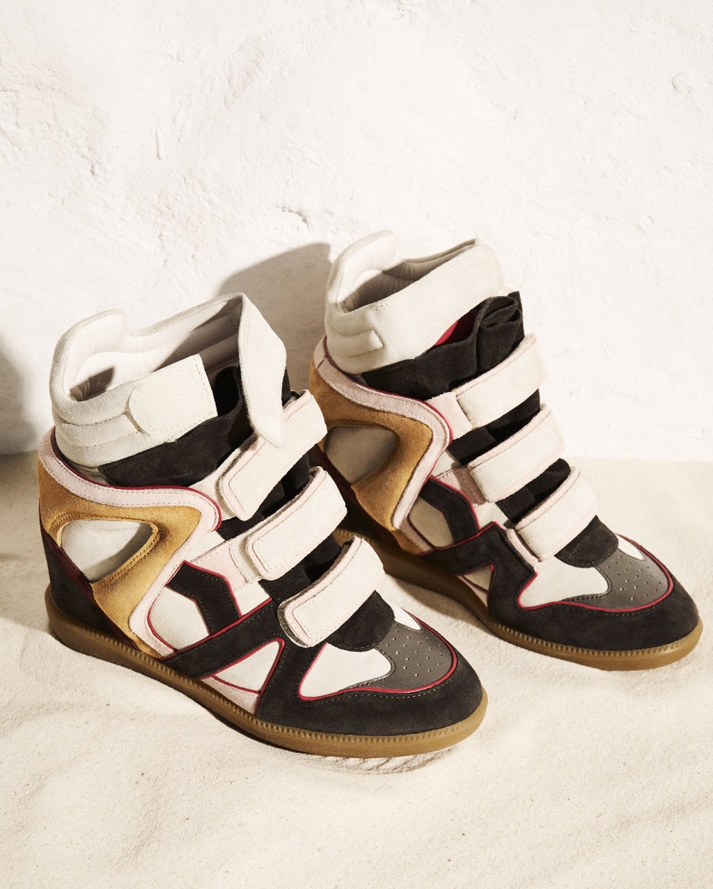 Baskets Isabel Marant Beckett. Photo : Document à distribuer