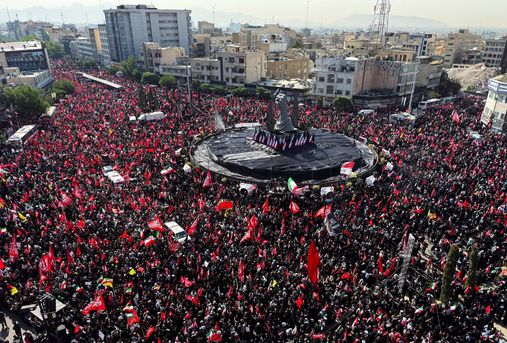 Mourners gathering in Tehran. Photo: Reuters