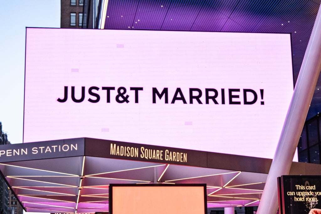 Madison Square Garden displays a sign reading JUST&T MARRIED during Taylor Swift and Travis Kelce’s wedding celebration in New York City, on July 3. Photo: EPA Madison Square Garden displays a sign reading JUST&T MARRIED during Taylor Swift and Travis Kelce’s wedding celebration in New York City, on July 3. Photo: EPA