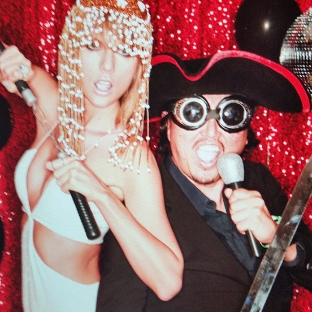 Joseph Kahn with Taylor Swift in 2015, celebrating her Billboard win. Photo: @josephkahn/Instagram Joseph Kahn with Taylor Swift in 2015, celebrating her Billboard win. Photo: @josephkahn/Instagram