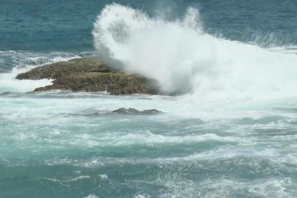 Waves crash near the coast of Keelung as Typhoon Bavi approaches the northern Taiwanese city on Thursday. Photo: AP Waves crash near the coast of Keelung as Typhoon Bavi approaches the northern Taiwanese city on Thursday. Photo: AP