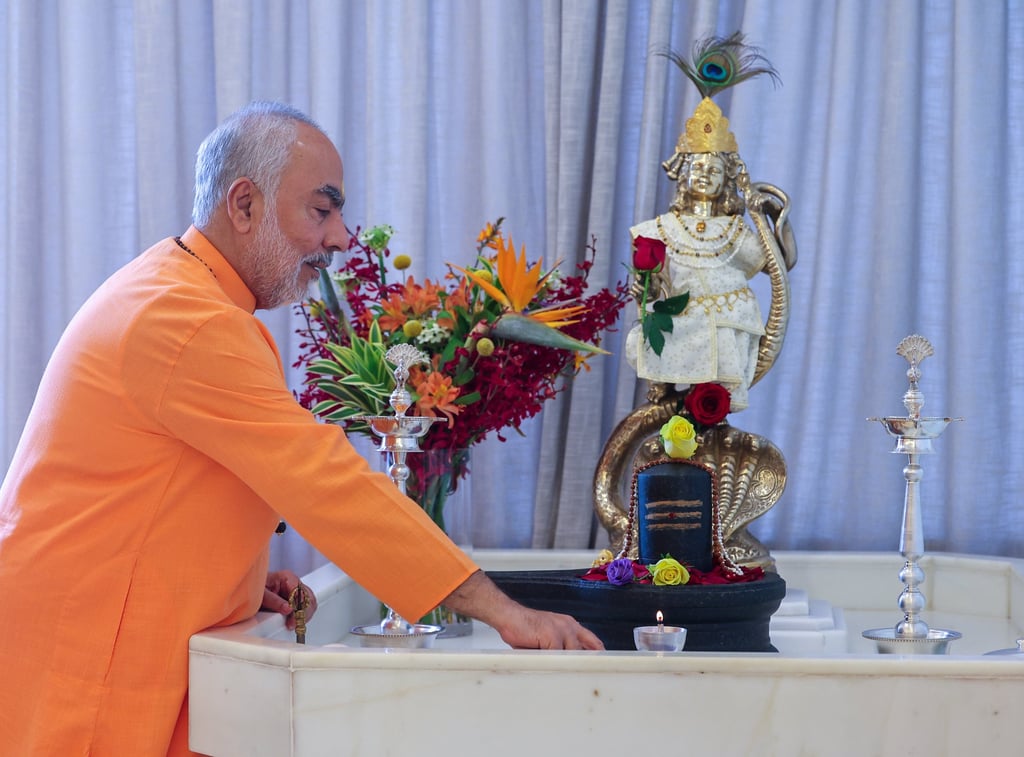 Rather than endorsing meditation as a spiritual cure-all, Swami Swaroopananda emphasises the importance of understanding the meaning behind it. Photo: Edmond So Rather than endorsing meditation as a spiritual cure-all, Swami Swaroopananda emphasises the importance of understanding the meaning behind it. Photo: Edmond So