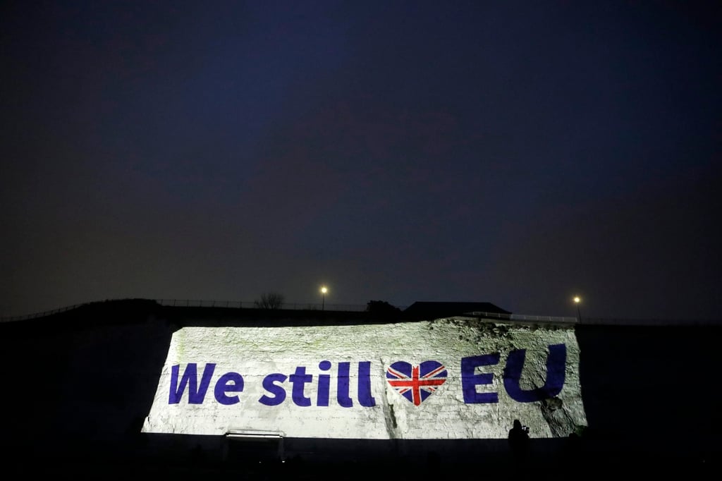 A projection on a cliff in Ramsgate, southern England, on January 31, 2020, the day Brexit took effect. Photo: AP A projection on a cliff in Ramsgate, southern England, on January 31, 2020, the day Brexit took effect. Photo: AP