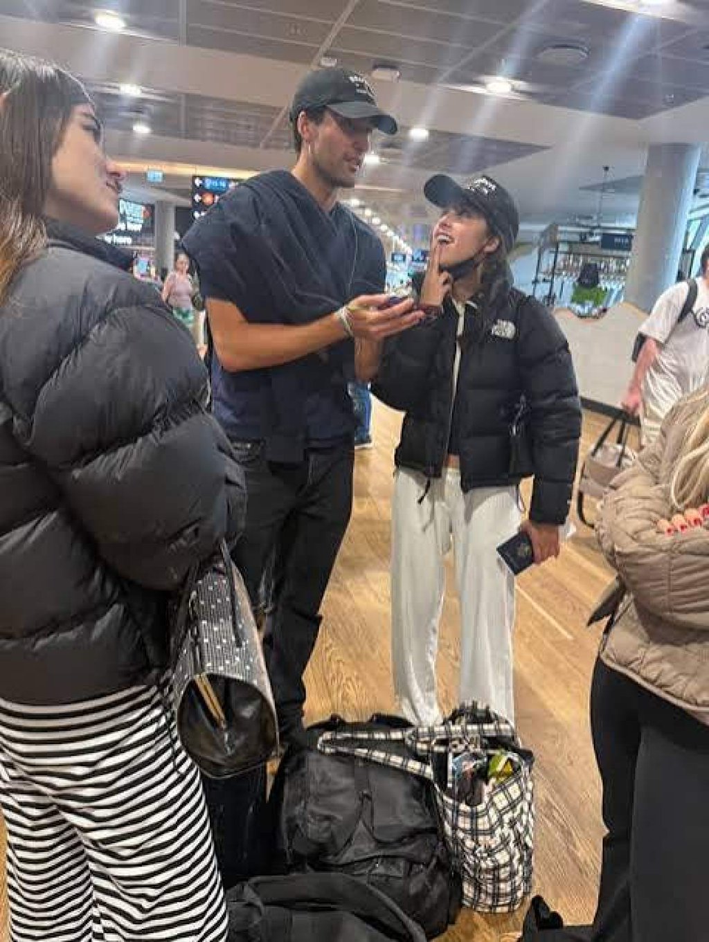 Olivia Rodrigo and Julian Croonenberghs were spotted in an airport in Iceland last week. Photo: Reddit