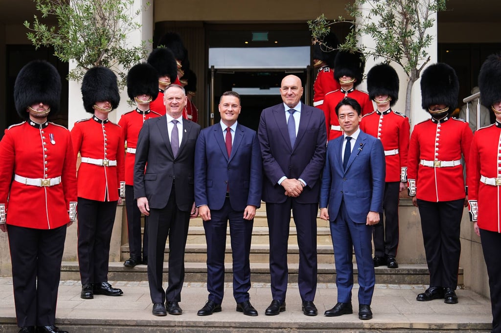 The defence ministers of Canada, Britain, Italy and Japan pose for a family photo at the Global Combat Air Programme at Wellington Barracks in London on Tuesday. Photo: Aaron Chown/PA Wire/dpa The defence ministers of Canada, Britain, Italy and Japan pose for a family photo at the Global Combat Air Programme at Wellington Barracks in London on Tuesday. Photo: Aaron Chown/PA Wire/dpa