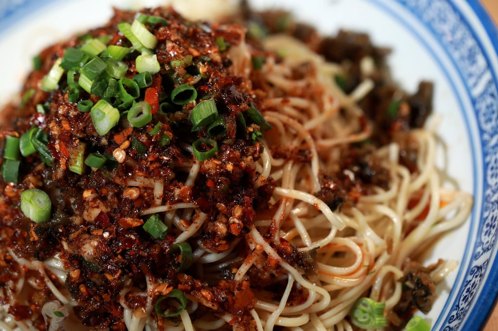 Sichuan liang mian (cold tossed noodles) at Sijie Sichuan Restaurant. Photo: May Tse Sichuan liang mian (cold tossed noodles) at Sijie Sichuan Restaurant. Photo: May Tse