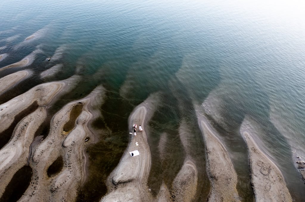 This drone photo taken on Friday shows the exposed riverbed of the Danube River in Dunaszekcső, Hungary. An intense heatwave is gripping the nation, heightening health risks and worsening drought conditions. Photo: Xinhua This drone photo taken on Friday shows the exposed riverbed of the Danube River in Dunaszekcső, Hungary. An intense heatwave is gripping the nation, heightening health risks and worsening drought conditions. Photo: Xinhua