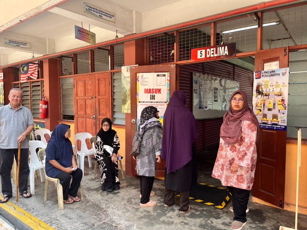 Voters in Ampangan, Negeri Sembilan, for Saturday’s state election. Photo: Ushar Daniele Voters in Ampangan, Negeri Sembilan, for Saturday’s state election. Photo: Ushar Daniele