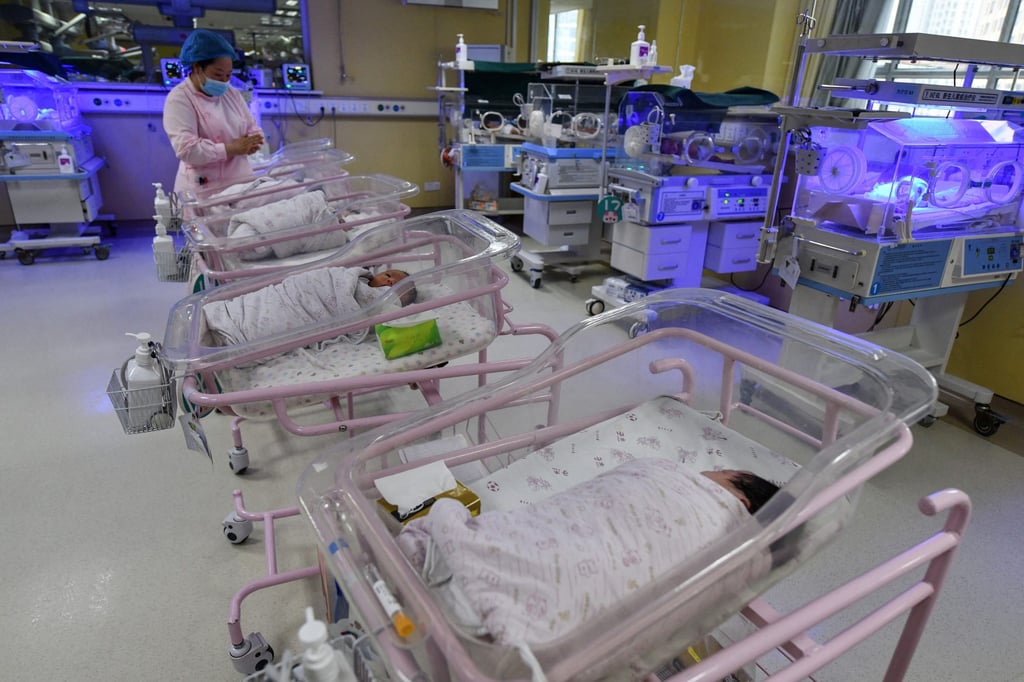 The details surrounding this mix-up remain murky, as the maternity ward, at the time, lacked identification wristbands, relying solely on name cards tucked in each baby’s swaddling. Photo: AFP/China The details surrounding this mix-up remain murky, as the maternity ward, at the time, lacked identification wristbands, relying solely on name cards tucked in each baby’s swaddling. Photo: AFP/China