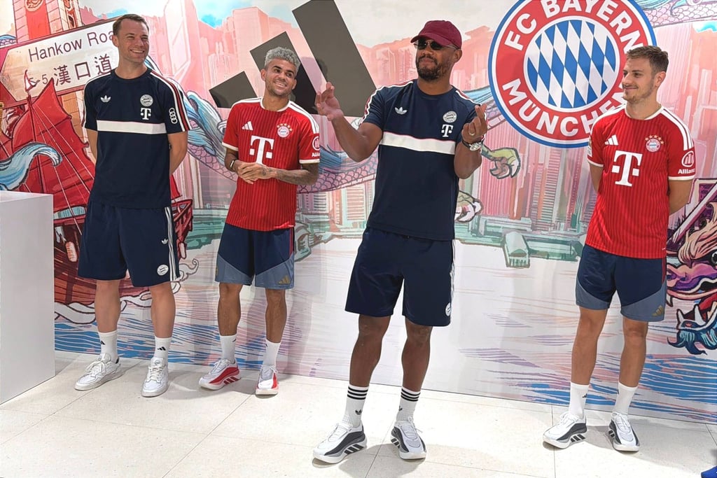 From left, Bayern’s Manuel Neuer, Luis Diaz, Vincent Kompany and Josip Stanisic at a sponsor event. Photo: dpa From left, Bayern’s Manuel Neuer, Luis Diaz, Vincent Kompany and Josip Stanisic at a sponsor event. Photo: dpa