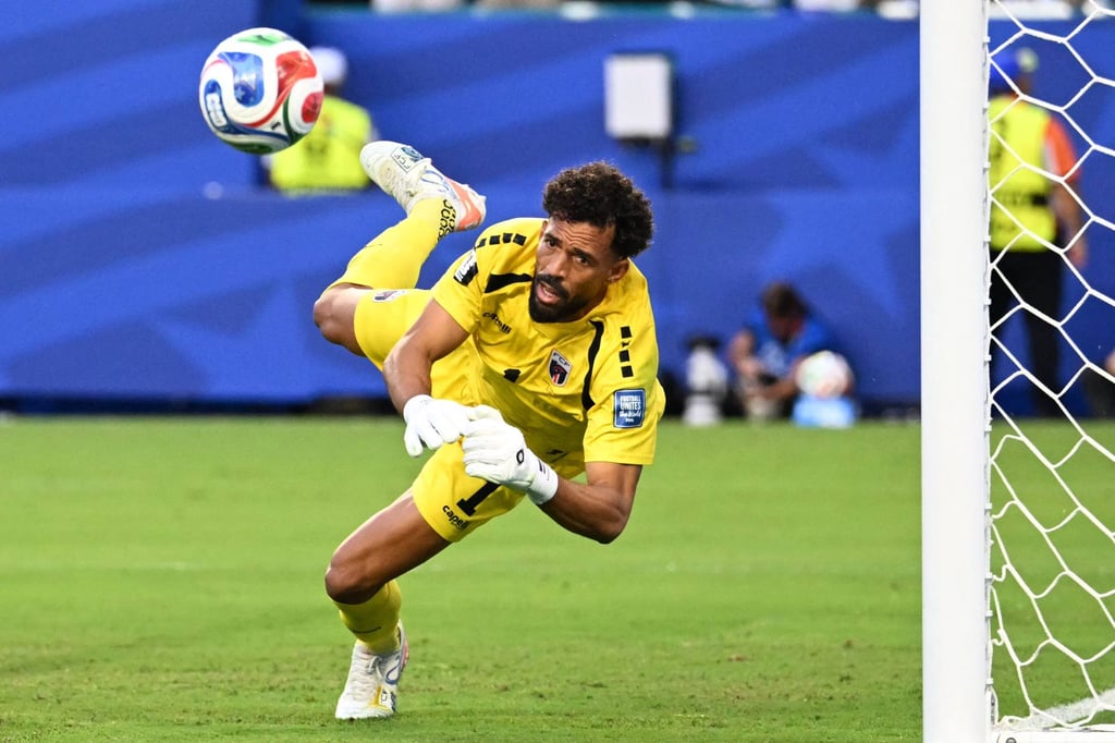 Cabo Verde’s goalkeeper Vozinha eyes the ball as he dives during the 2026 World Cup round of 32 football match between Argentina and Cabo Verde in Miami on July 3. Photo: AFP Cabo Verde’s goalkeeper Vozinha eyes the ball as he dives during the 2026 World Cup round of 32 football match between Argentina and Cabo Verde in Miami on July 3. Photo: AFP