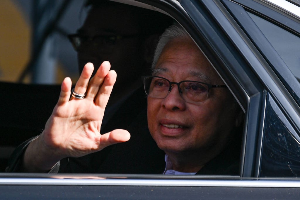 Former Malaysian prime minister Ismail Sabri Yaakob waves as he arrives to give a statement at the Malaysian Anti-Corruption Commission in Putrajaya on March 13, 2025. Photo: AFP Former Malaysian prime minister Ismail Sabri Yaakob waves as he arrives to give a statement at the Malaysian Anti-Corruption Commission in Putrajaya on March 13, 2025. Photo: AFP