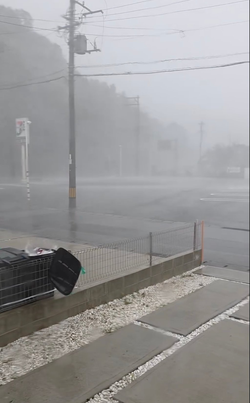 One social media user has said northern Okinawa is experiencing “extremely heavy wind and rain”. Photo: Threads/papatravellerhk One social media user has said northern Okinawa is experiencing “extremely heavy wind and rain”. Photo: Threads/papatravellerhk