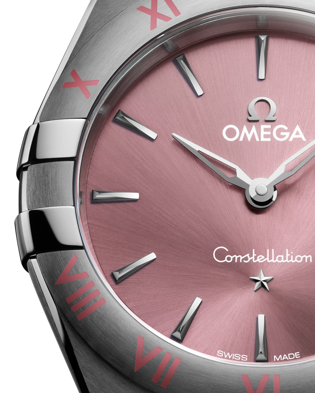The notches on the Omega Constellation 28mm come from claws that were once used to hold the bezel down. Photo: Handout The notches on the Omega Constellation 28mm come from claws that were once used to hold the bezel down. Photo: Handout